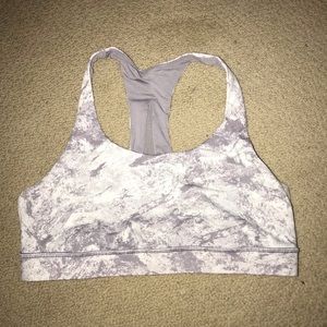 Lululemon Invigorate bra